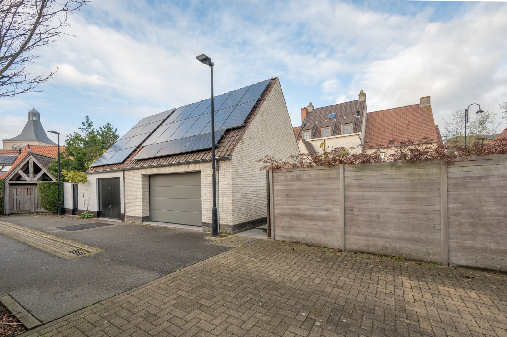 Prachtige en zéér ruime woning met kwaliteitsvolle afwerking 