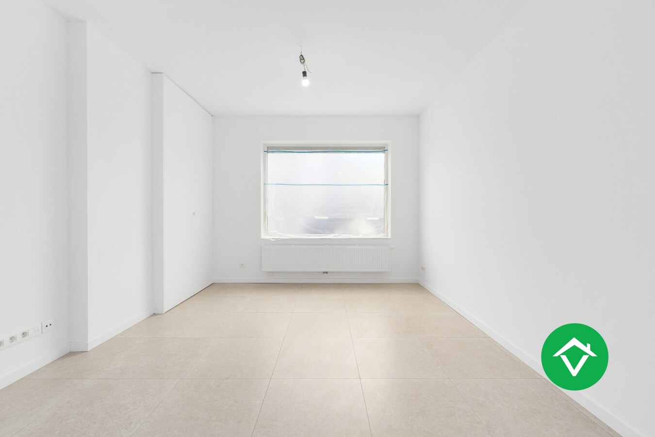 Volledig gerenoveerde woning (EPB B) met garage op topligging te Eernegem 