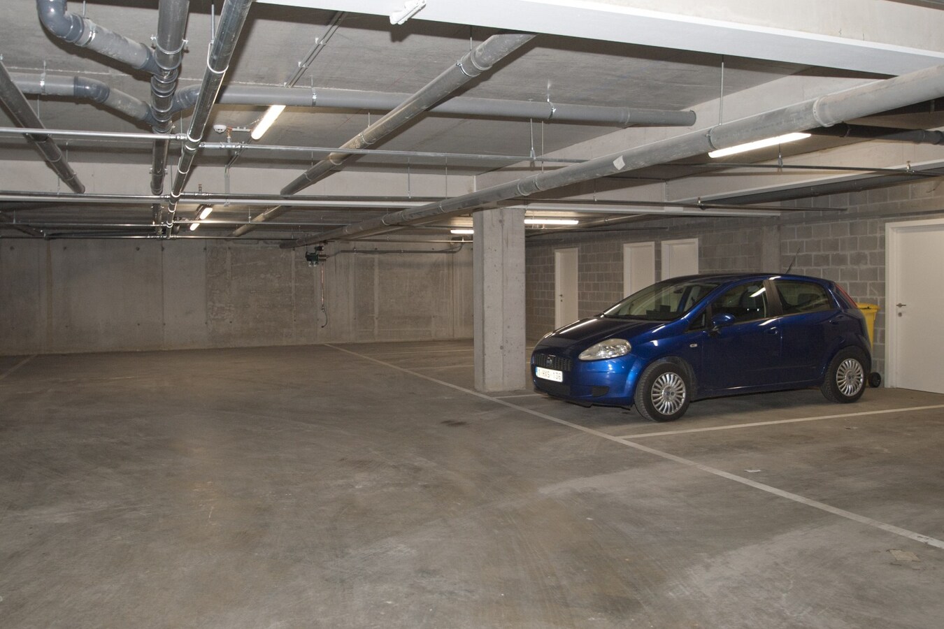 Ondergrondse autostaanplaatsen (3) + berging (1) 