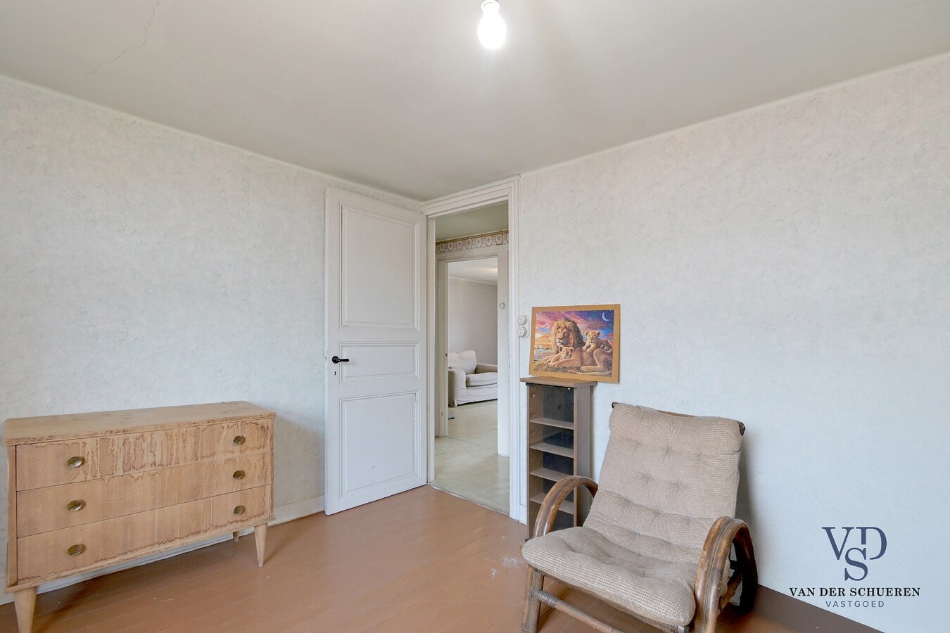 Ruime woning met opslagruimte 