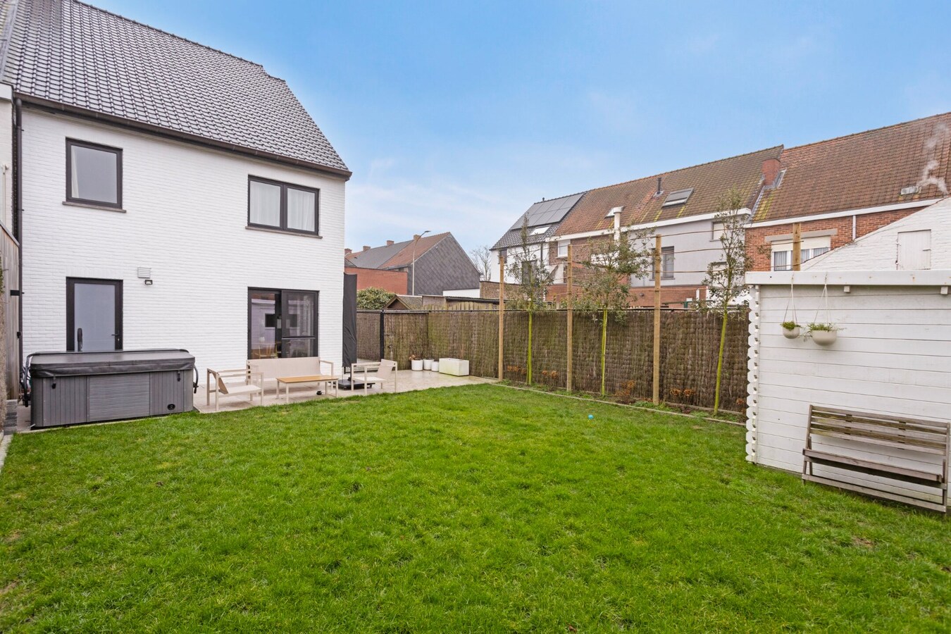 Instapklare  woning te koop - 3 tot 5 slpks 