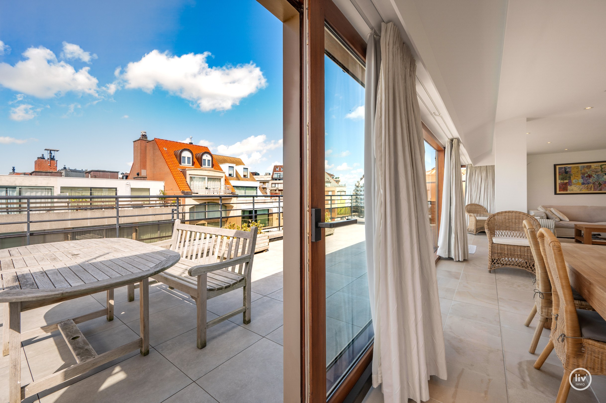 Overname Aandelen - Penthouse met Garagebox 