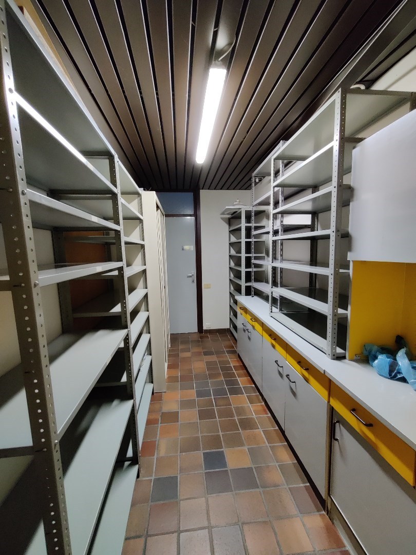 Perfect gelegen handelsruimte (87 m²) met veel mogelijkheden in het centrum van Geel! 