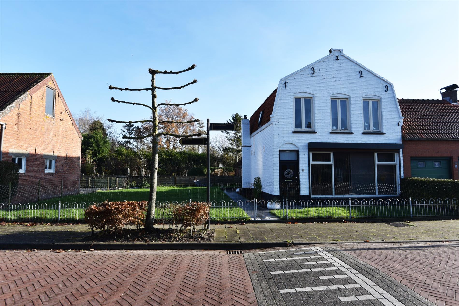 Gerenoveerde charmante woning met 3 slpks en tuin te Waterlandkerkje NL 