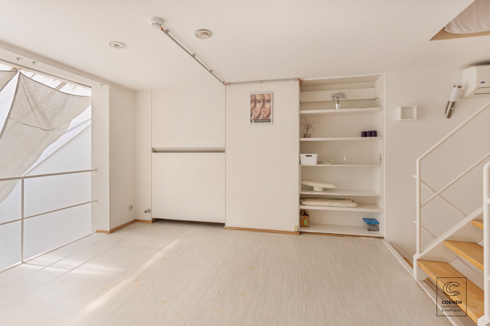 Prachtige handelsruimte met een bruikbare oppervlakte van 355 m² op een SCHITTERENDE locatie te Berchem 