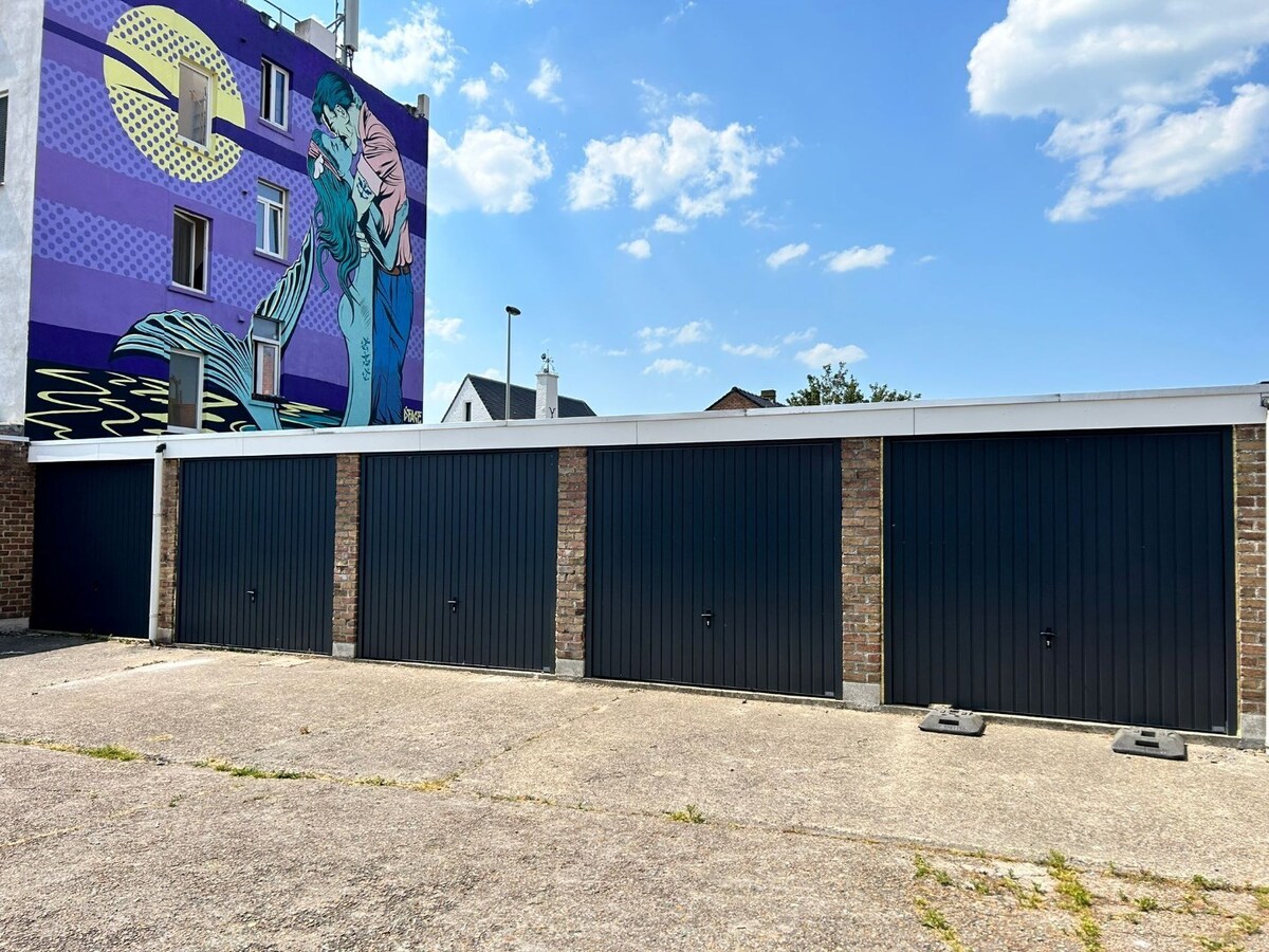 Te koop garage box - Oostende