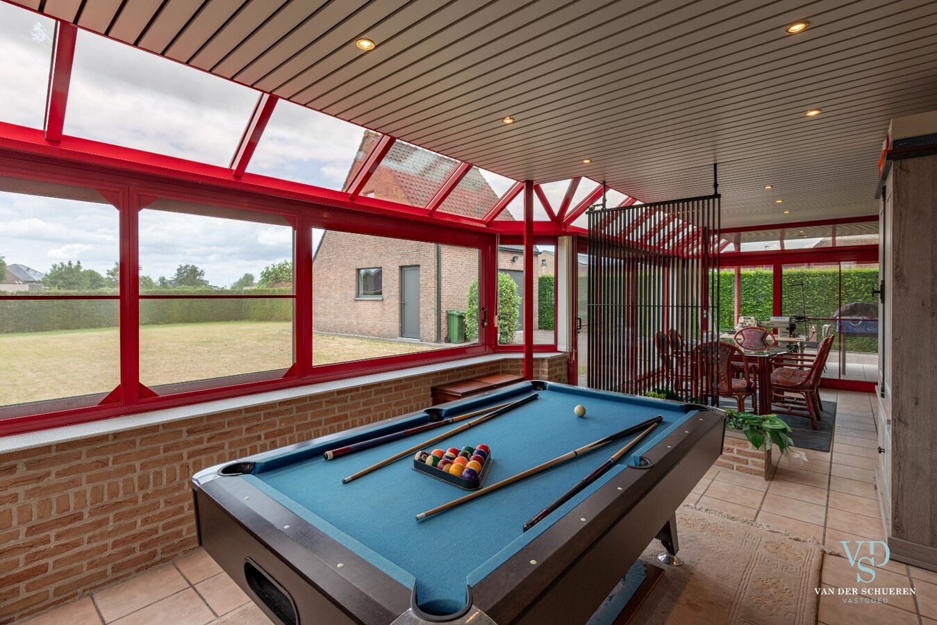 Degelijke, eigentijdse villa 