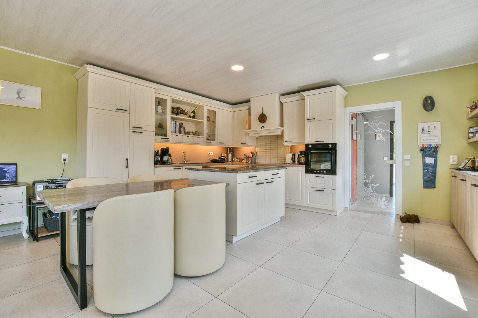 Instapklare woning op toplocatie in rustige woonwijk te Harendijke, Wenduine! 