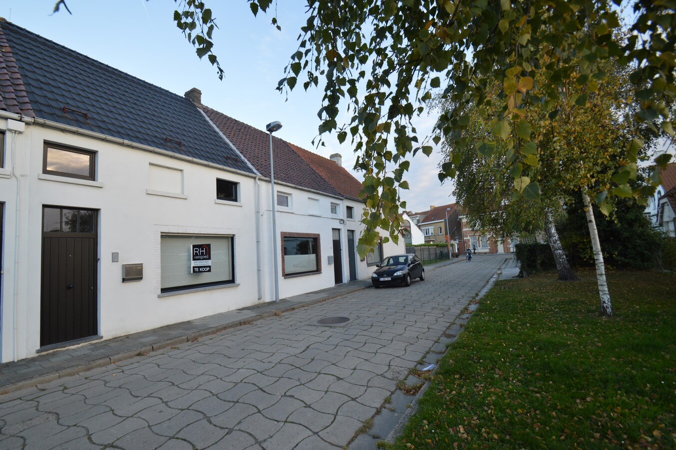 Instapklare charmante woning met grote tuin &amp; uitweg - Lissewege 