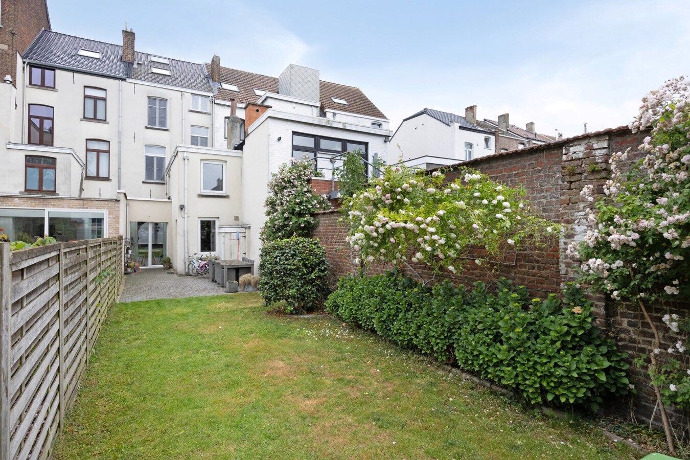 Luxueuze herenwoning met tuin en 5 slaapkamers te Leuven 