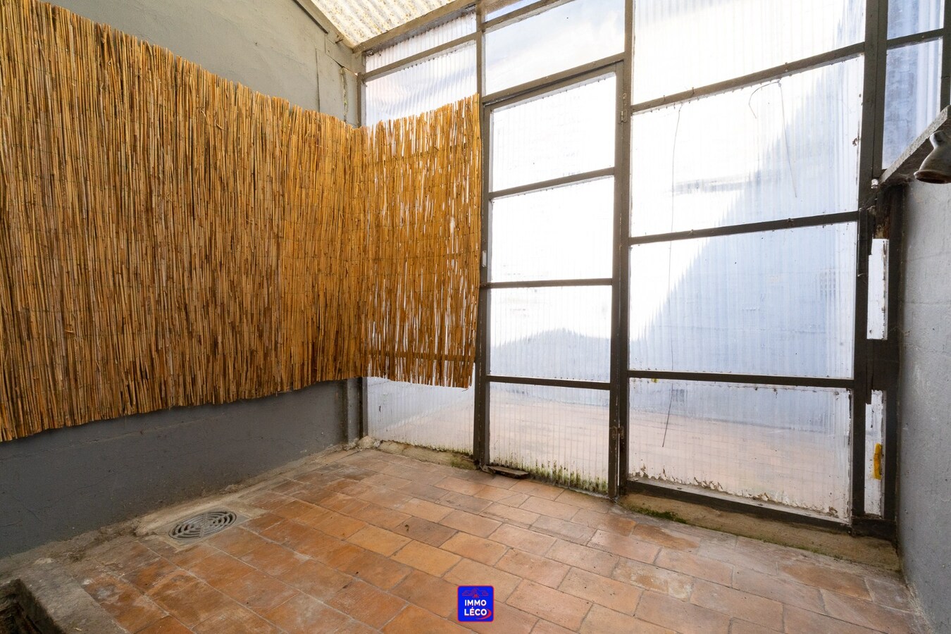 Maison avec cour, idéal investisseurs/1er achat  ! 
