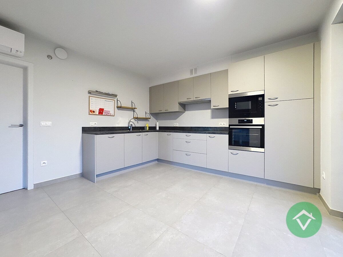 Recent halfopen nieuwbouwwoning te Koekelare. 