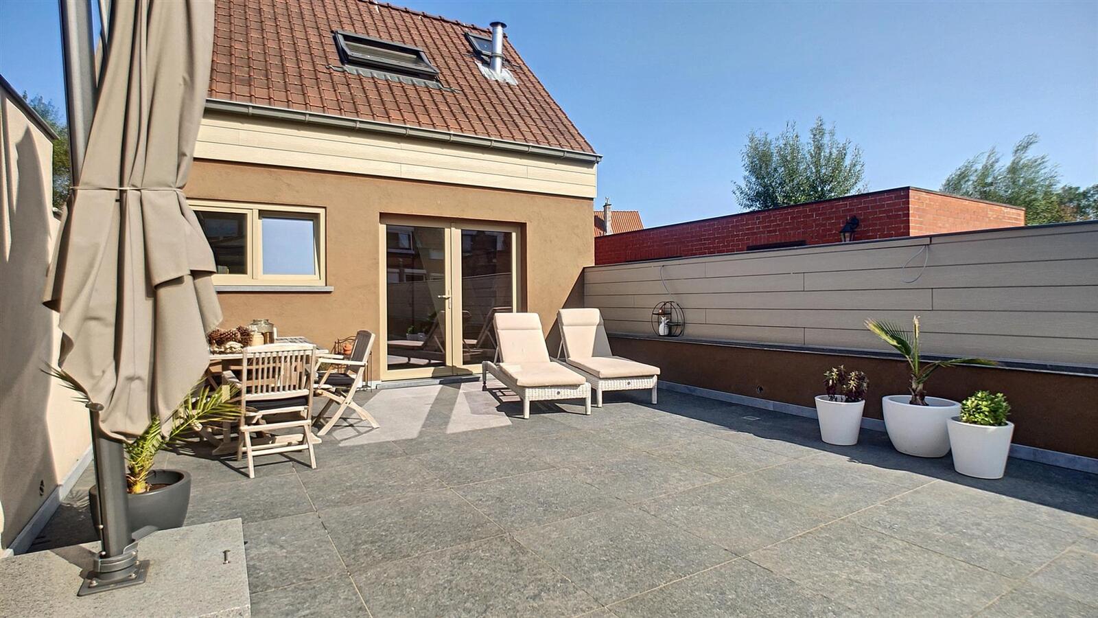 Magnifieke gezinswoning met knap terras en grote garage - Zeebrugge 