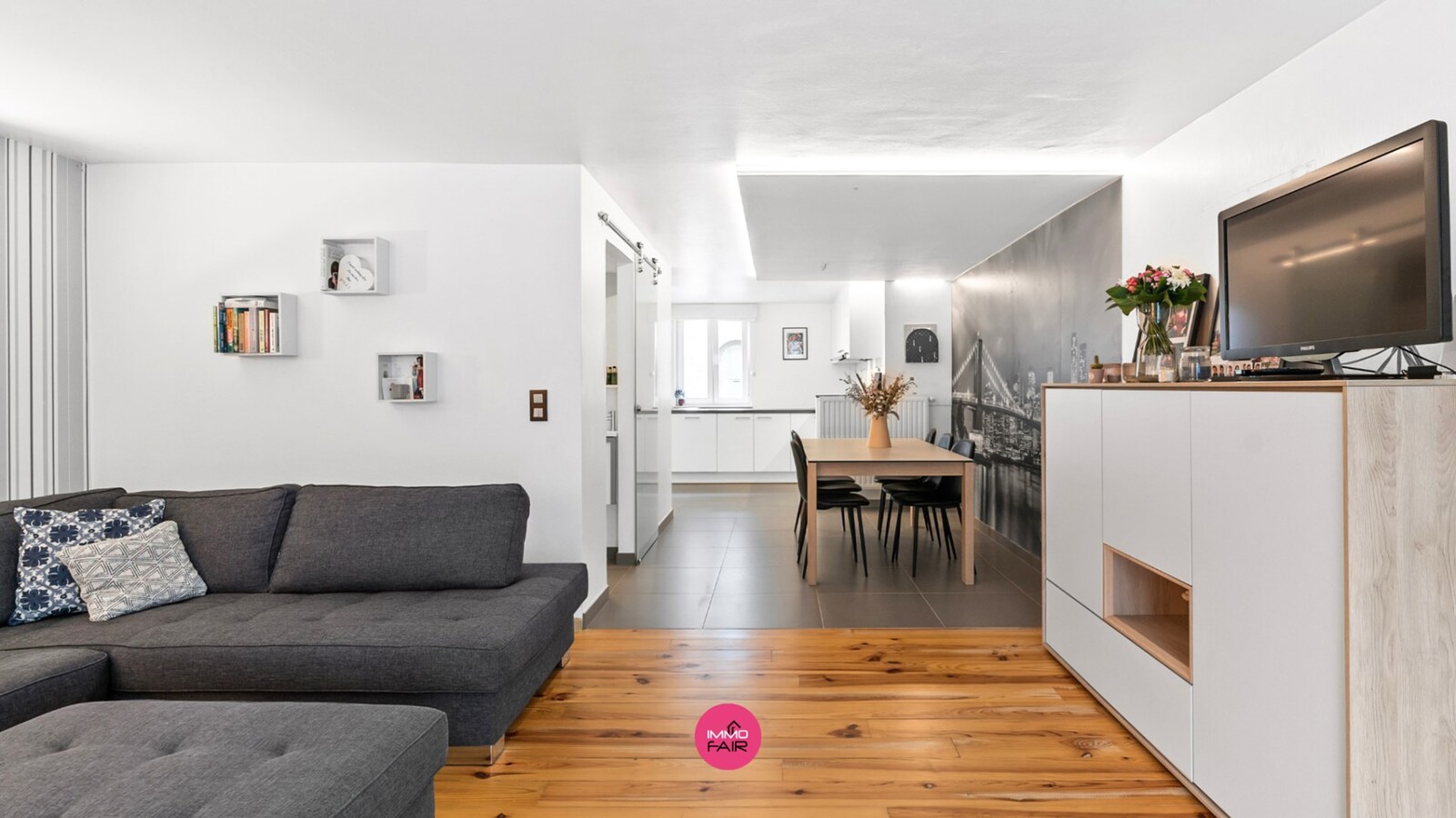 Instapklaar, energiezuinig appartement met garage 