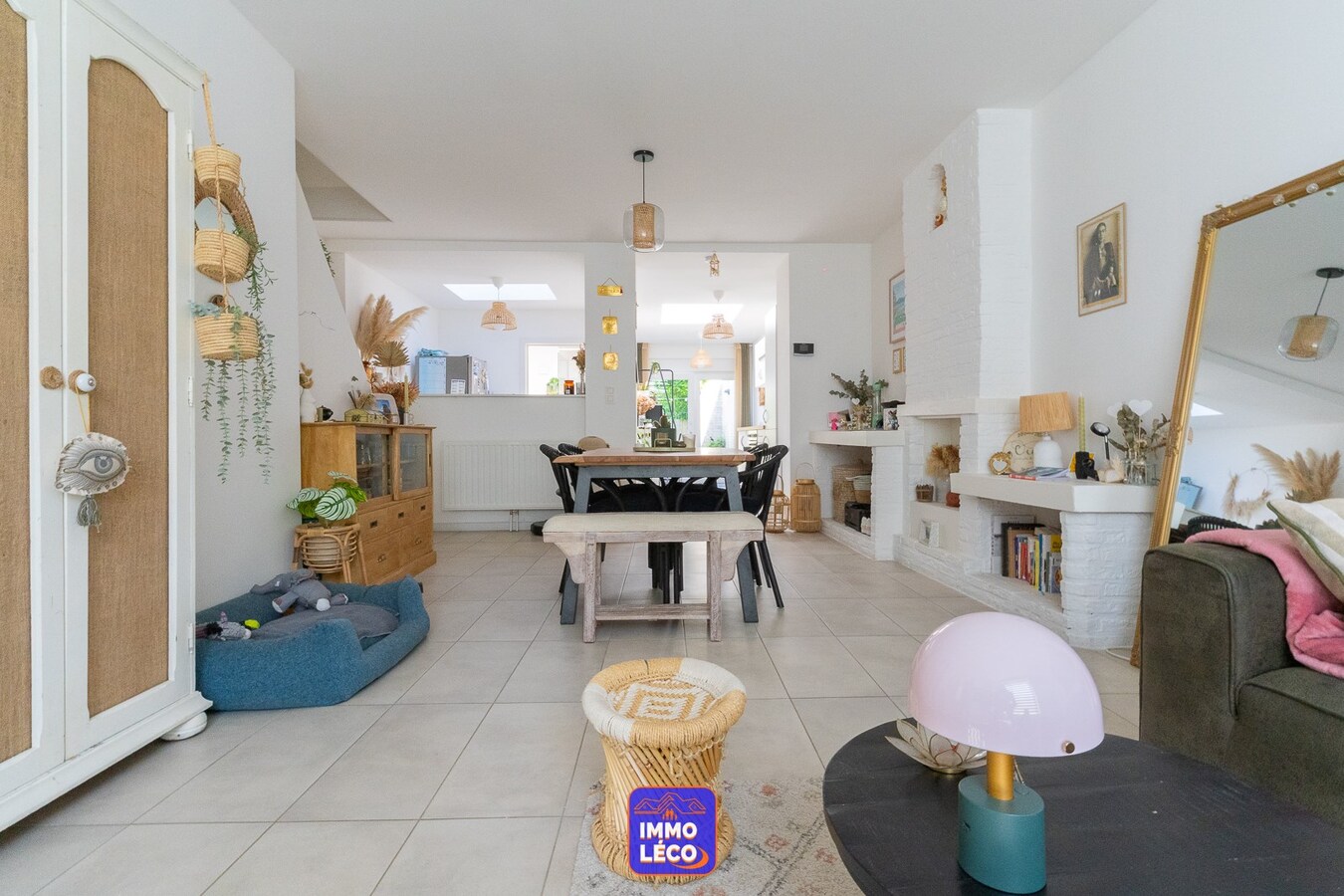 Maison rénovée avec 3 chambres et jardin, top secteur ! 