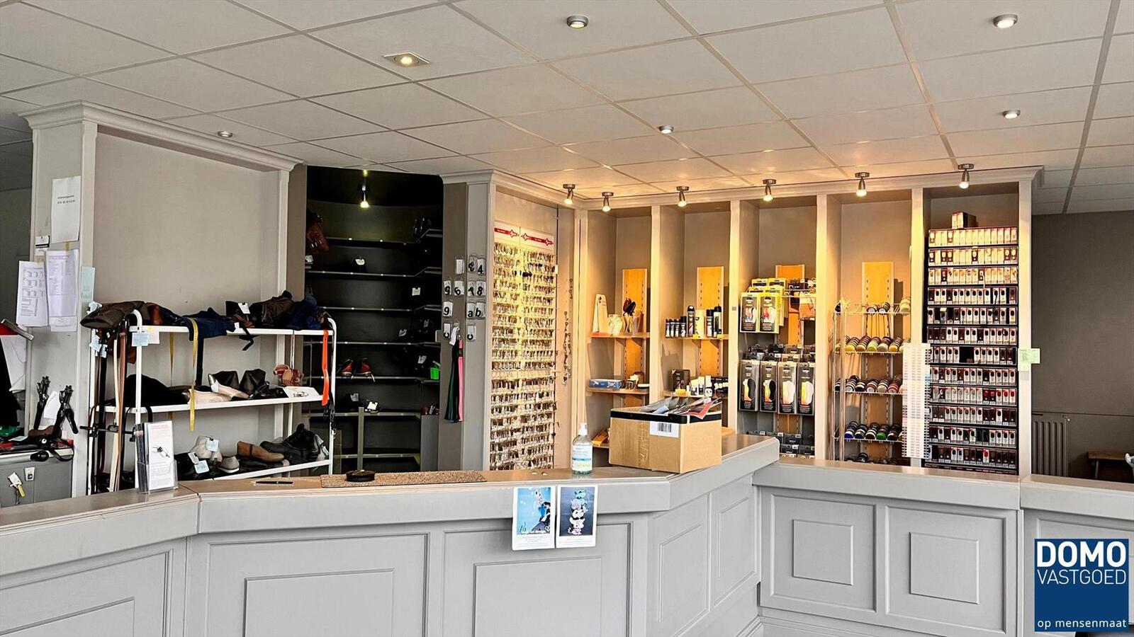 HANDELSRUIMTE TE HUUR VOOR VERSCHILLENDE DOELEINDEN GELEGEN TE KURINGEN 