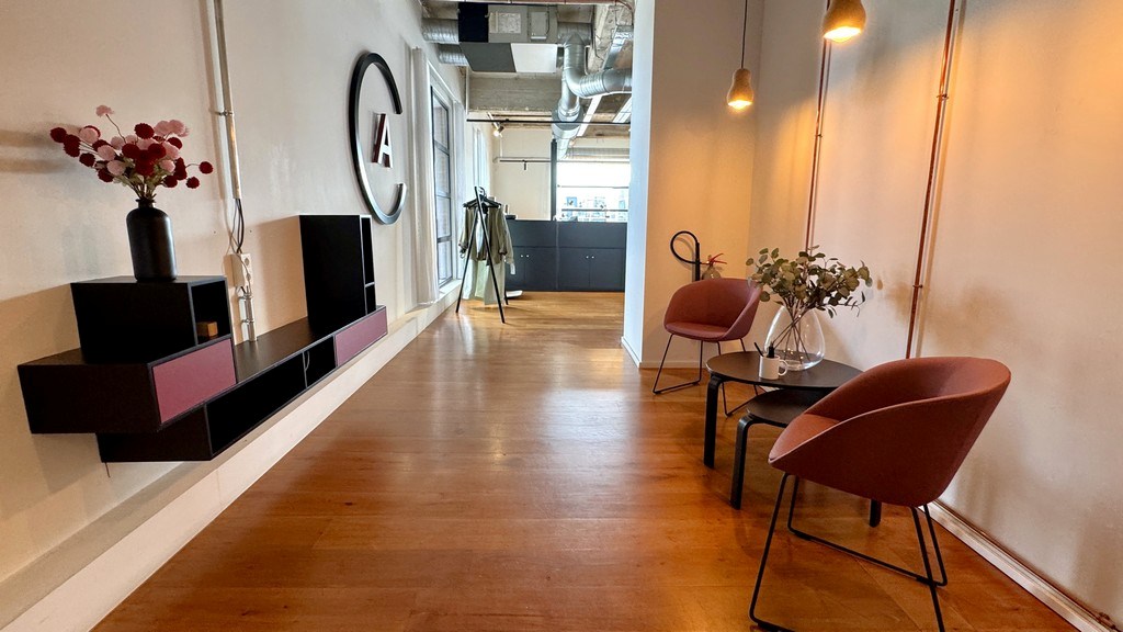 Loftkantoren te huur in Handelsdokcenter bij Gent-Dampoort