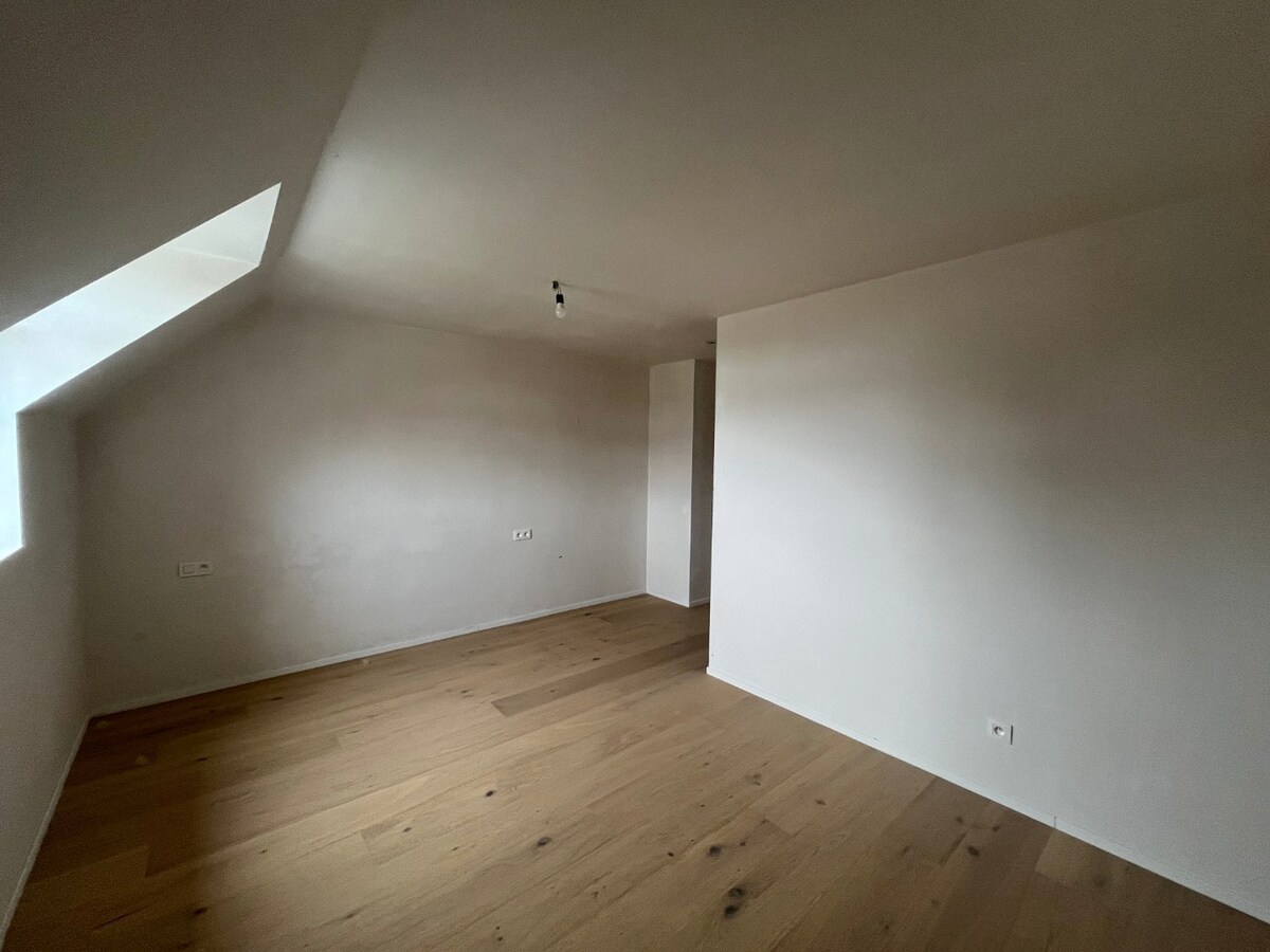 Nieuwbouwwoning in hoevestijl 