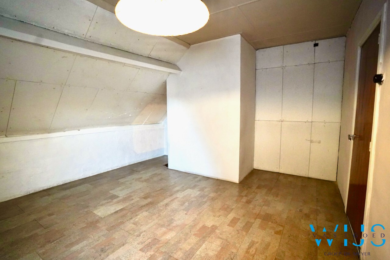 Te renoveren woning in centrum Ertvelde 