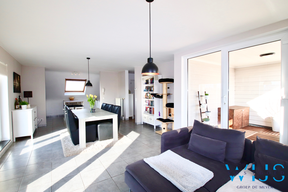 3slaapkamer appartement met leuk dakterras &amp; garage te ERTVELDE / RIEME! 