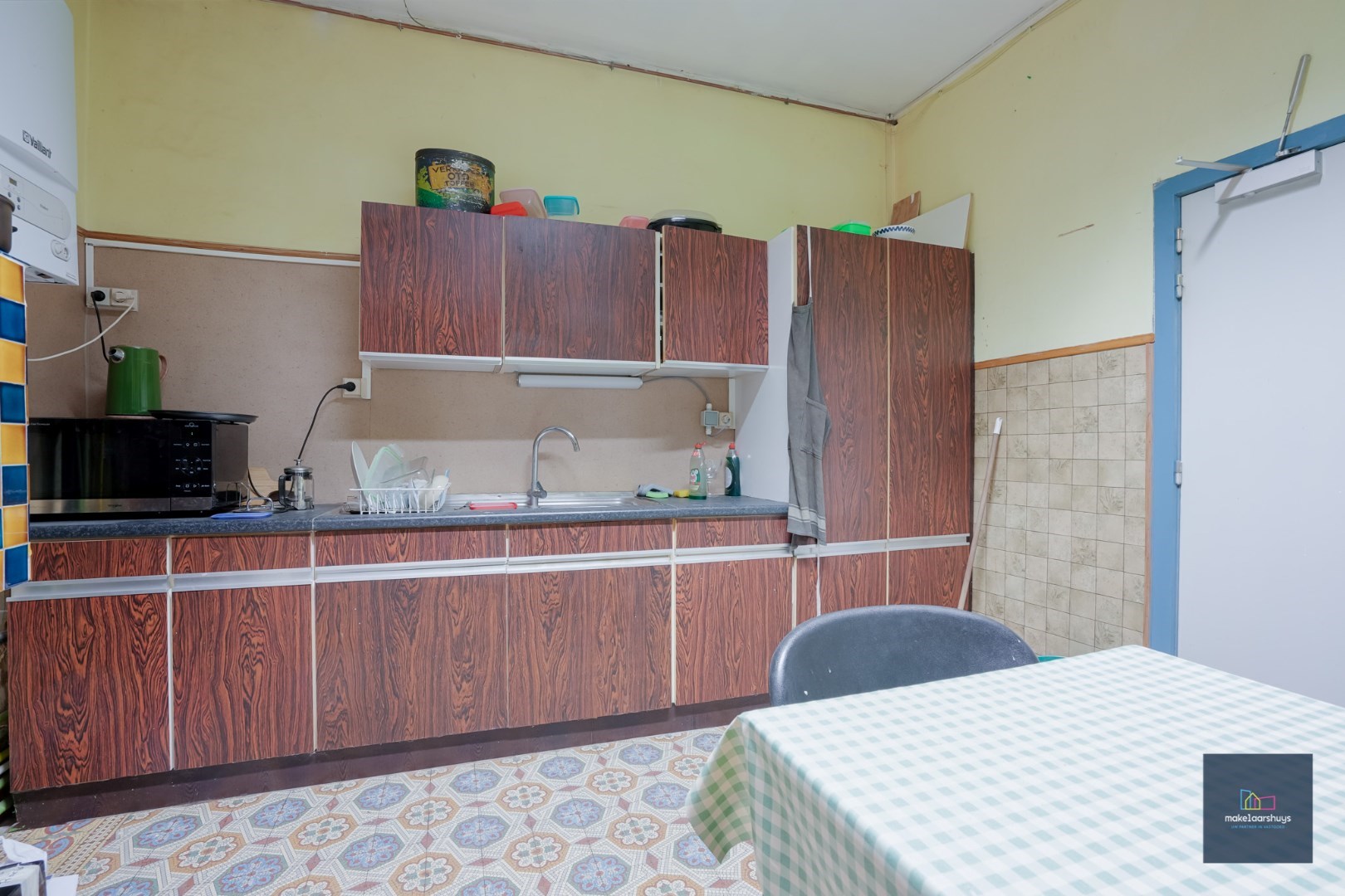 Gunstig gelegen opbrengsteigendom nabij de Coupure 