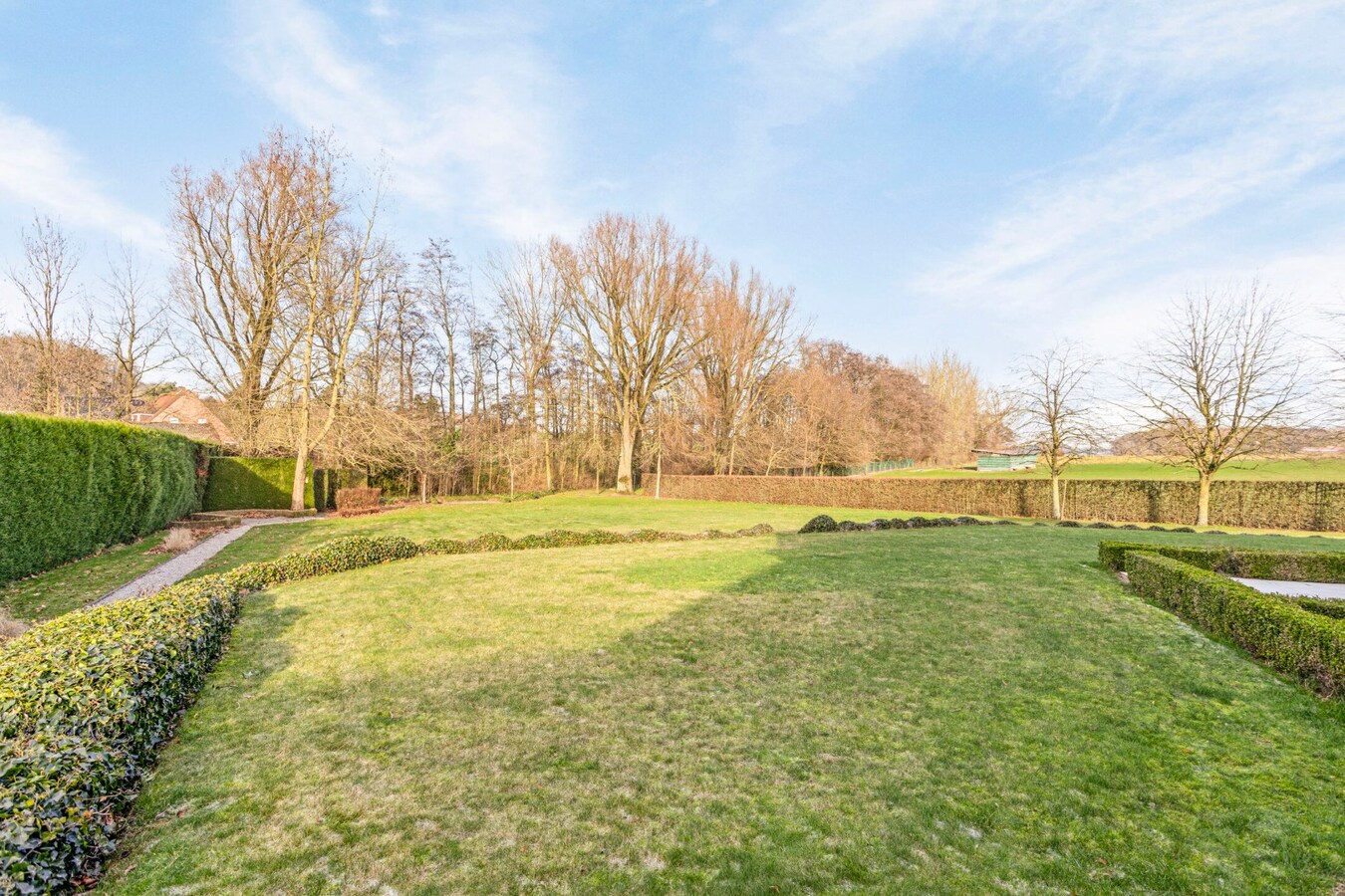 Verkocht: Tiegemberg - Uitzonderlijke luxevilla op uitzonderlijke locatie 