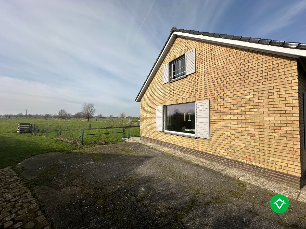 Alleenstaande woning met 2 slaapkamers te Ichtegem 