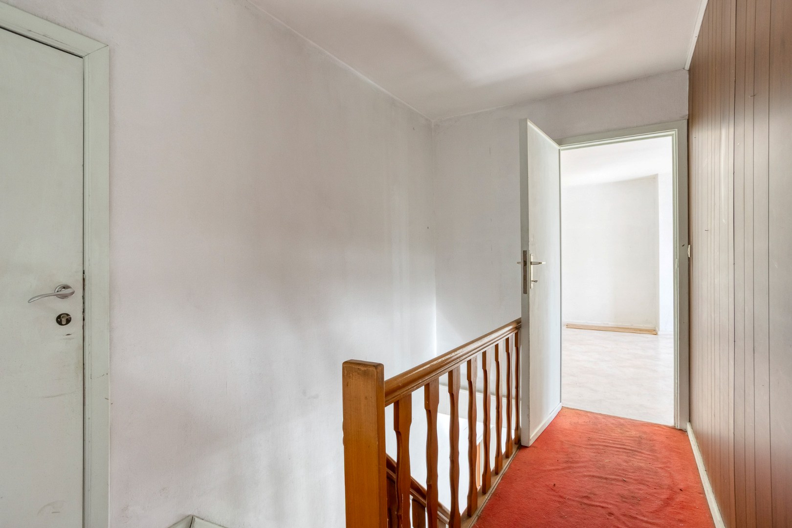 TE RENOVEREN WONING met 2/3/4 slaapkamers en tuin – 1640 SINT-GENESIUS-RODE 