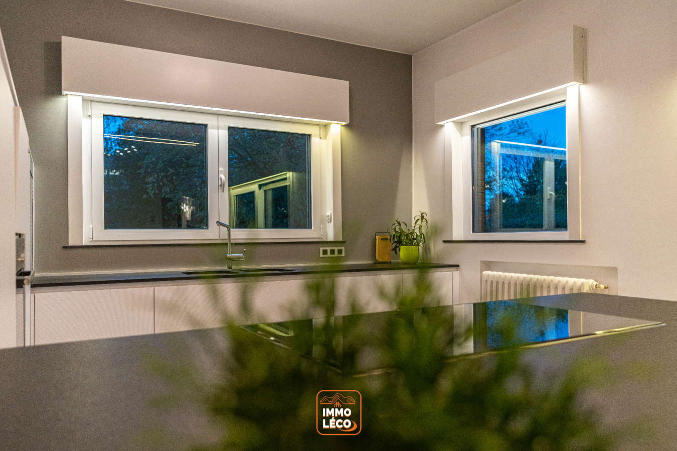 Superbe Villa idéalement située dans un clos résidentiel prisé « La Coquinie », avec garage 3 voitures et jardin, COUP DE CŒUR absolu ! 