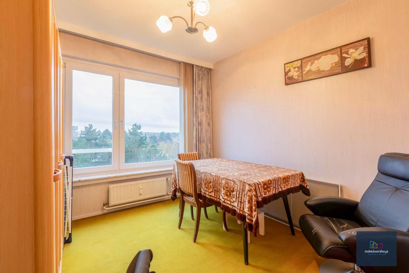 Mooi 3 slaapkamerappartement met parkeerplaats nabij Gent -Sint-Pieters 