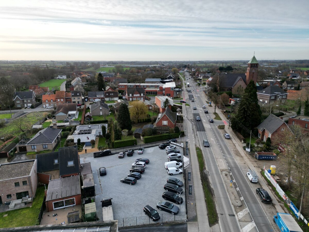 Uniek gelegen terrein (1000m²) op een uiterst centrale ligging te Roeselare 
