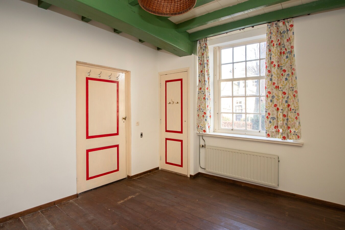 Imposante herenboerderij gelegen in het hart van Hoogeloon. 