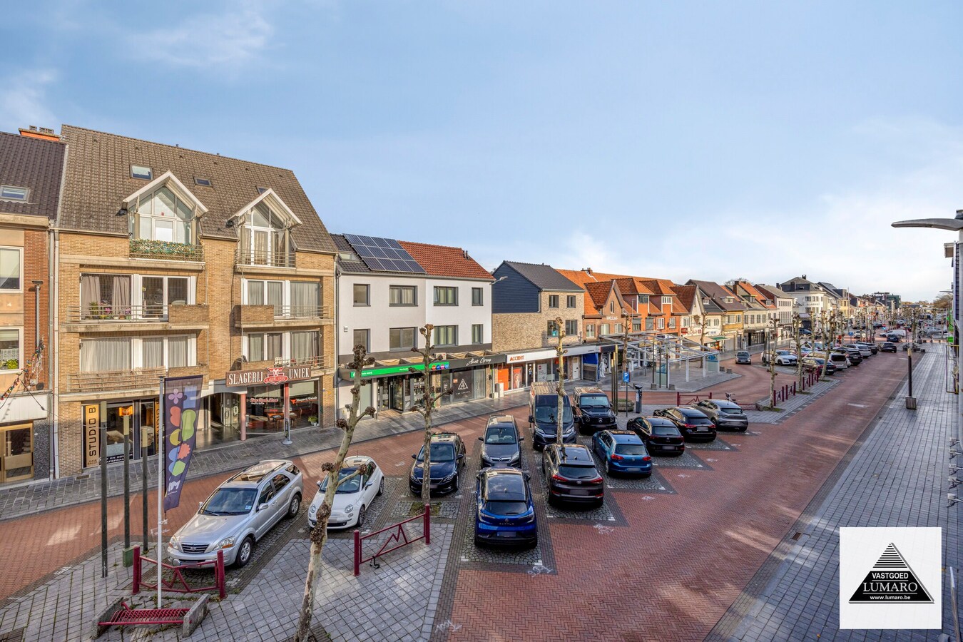 Handelspand in commercieel centrum – overname kranten- en tabakszaak - sigaren 