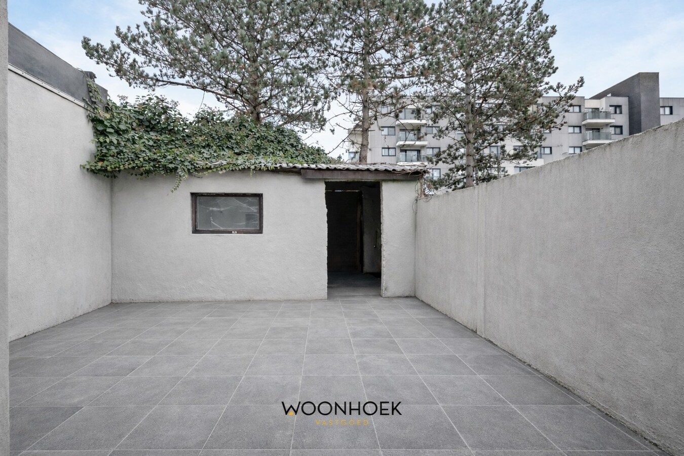 Charmante 2-slpk woning met achteruitweg in centrum 