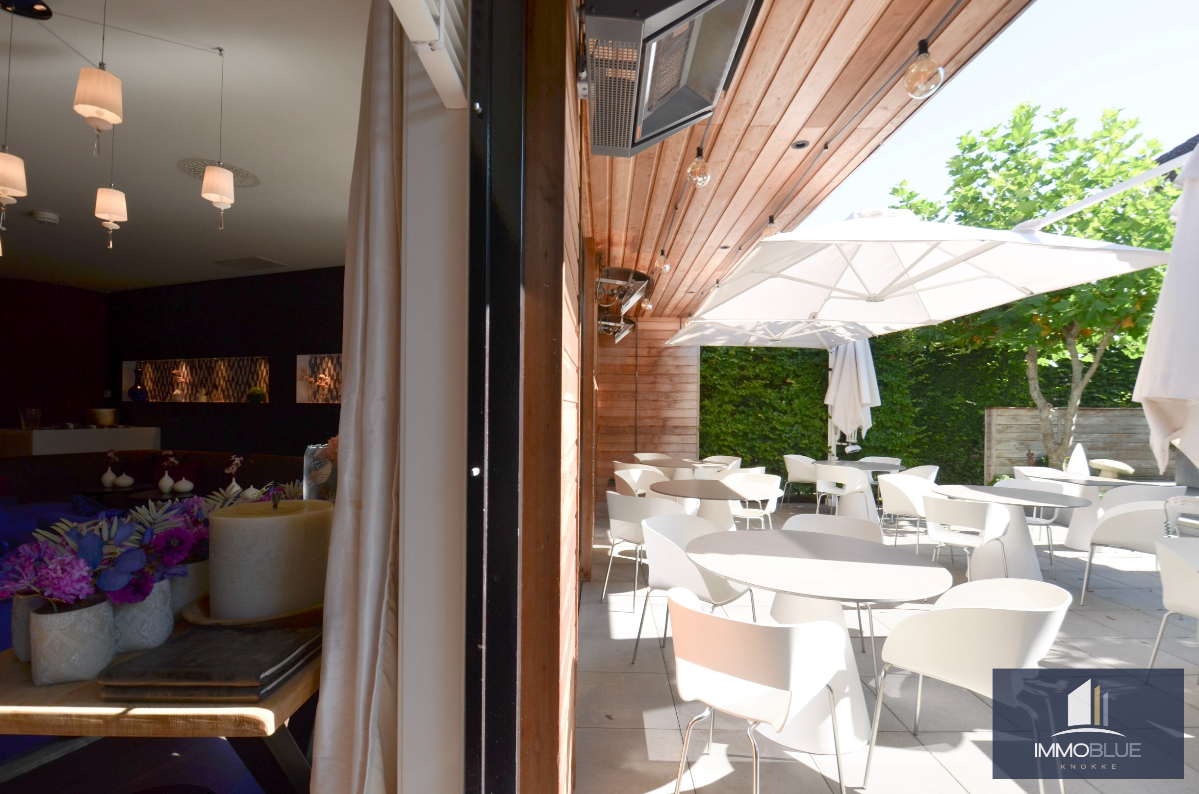 Propriété unique : Magnifique résidence/commerce situé(e) dans un emplacement d'exception au centre de Sluis. 