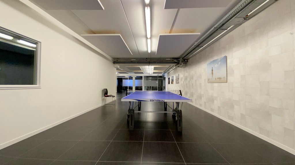 Gemeubelde kantoren in Idola Bedrijvencentrum in Lochristi