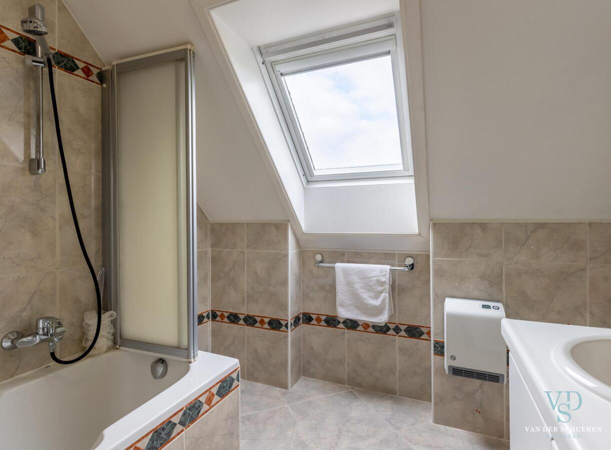 Stijlvolle villa in prachtige, groene omgeving.    Exclusief. 