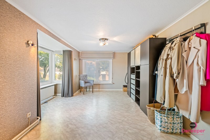 Commercieel sterk handelspand met woonst en opslag op topligging – alles op één perceel van 817m² 