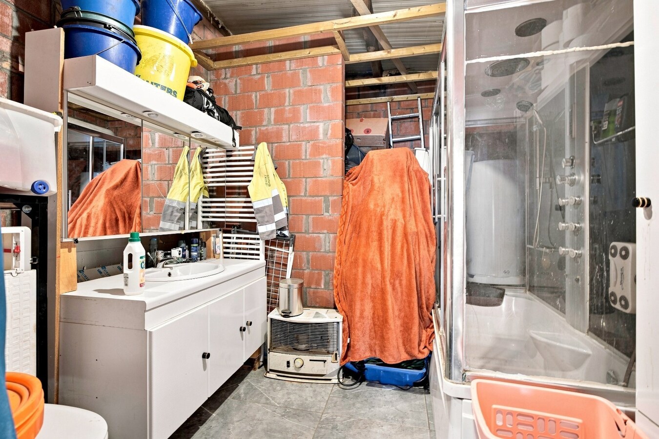 Woning met 4 slaapkamers op centrale ligging 