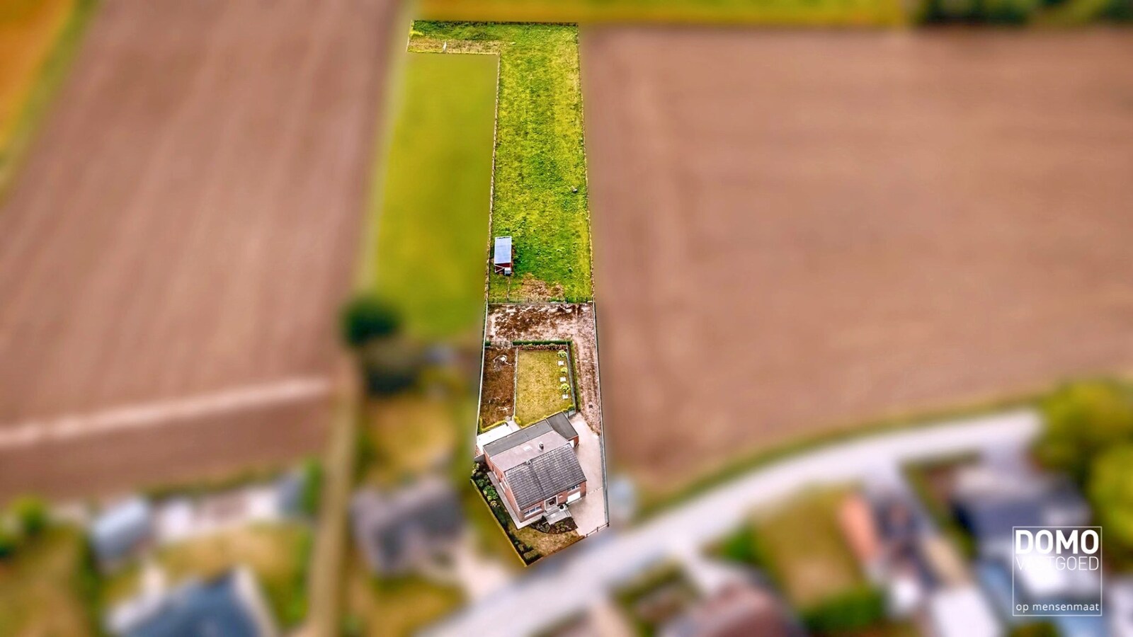 Ruime woning met weiland te koop te Alken 