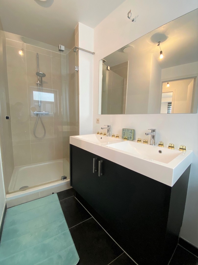 MODERN 2 SLPK APP - TERRASSEN - RUSTIGE WOONWIJK 