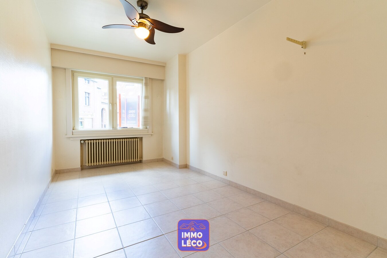 Appartement rez-de-chaussée avec terrasse, en plein centre-ville !! 