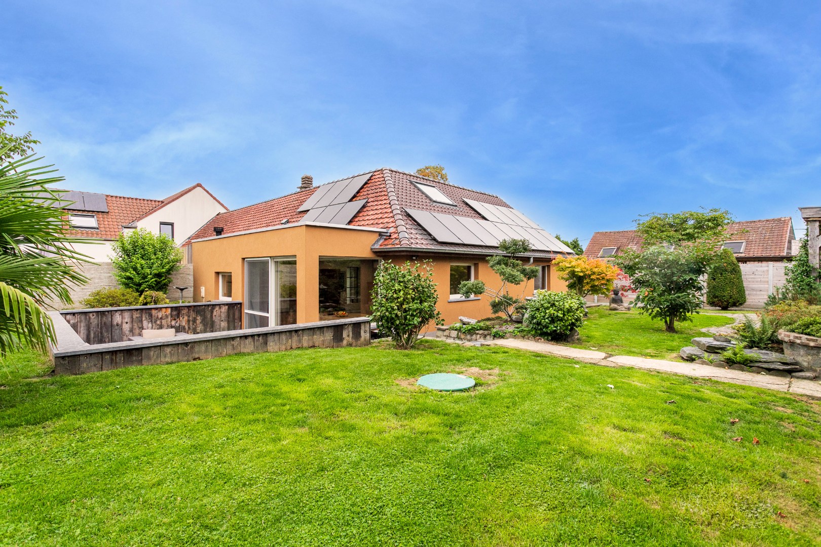 Charmante woning met 3 à 4 slpk en tuin te Halle 