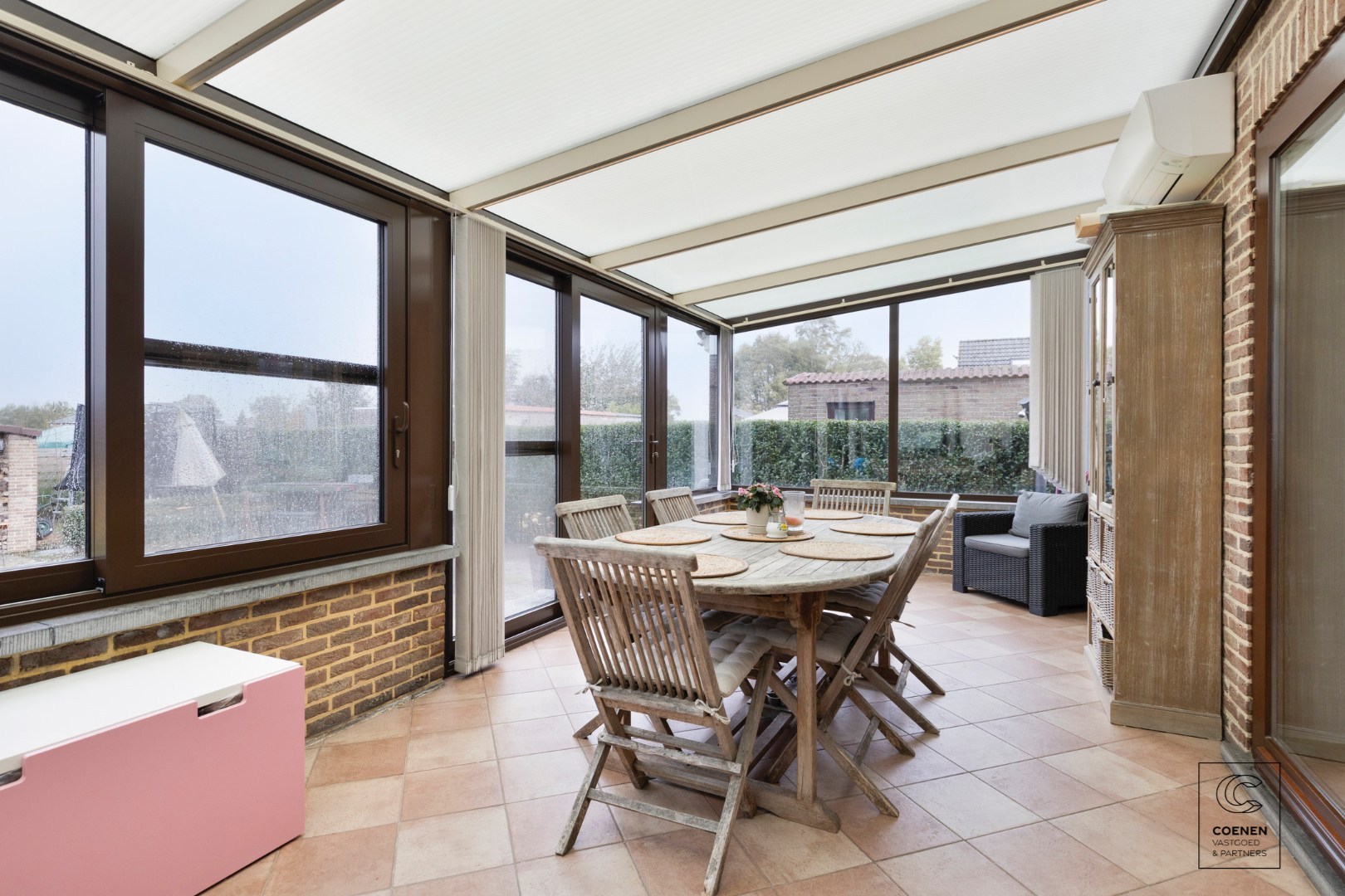 Instapklare gezinswoning met 4 à 5 slaapkamers op een rustige ligging te Oostmalle! 