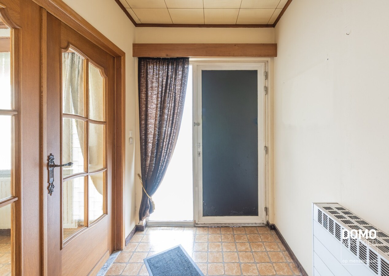 RUIME GELIJKVLOERSE WONING OP EEN PERCEEL VAN 12A 80CA MET 3 SLAAPKAMERS, EN GARAGE TE BOEKT (HEUSDEN-ZOLDER) 