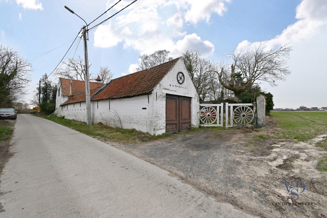 Hoeve op 3963 m² grond. 
