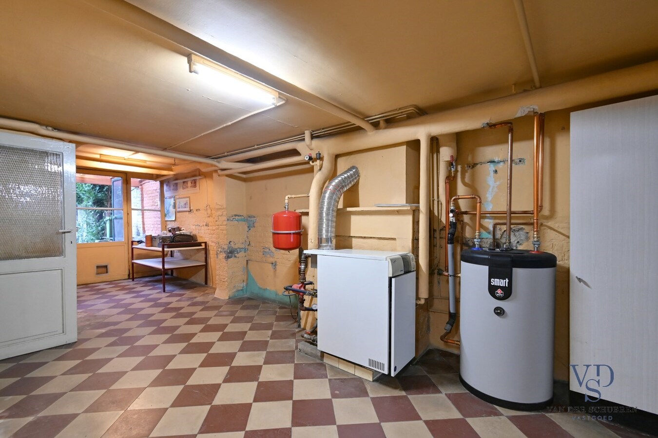 Bijzonder ruime stadswoning op gunstige ligging 