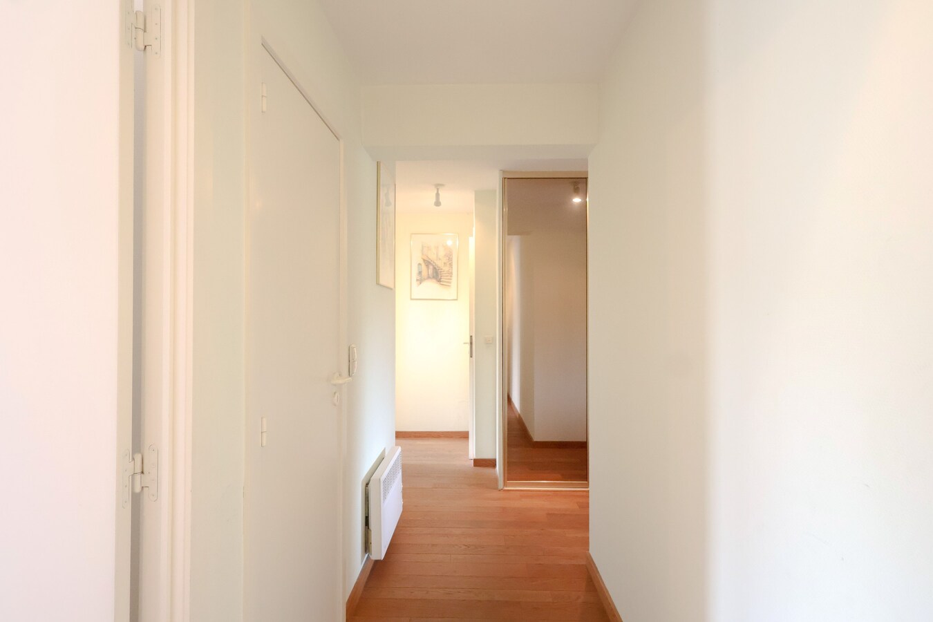 Ruim 3-slaapkamerappartement op de zeedijk met 2 grote terrassen 