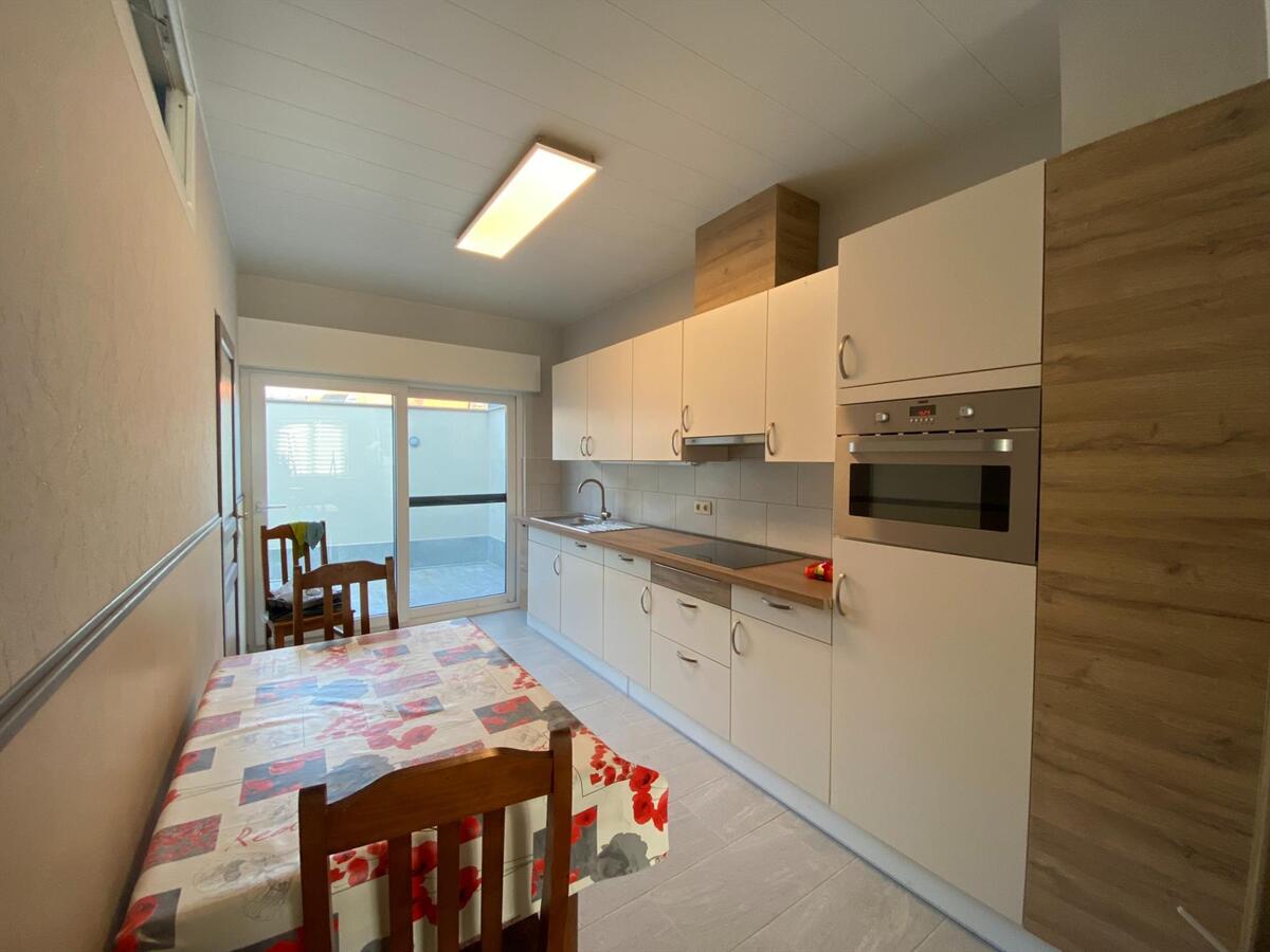 Ruime stadwoning met 4 slaapkamers in Ieper 