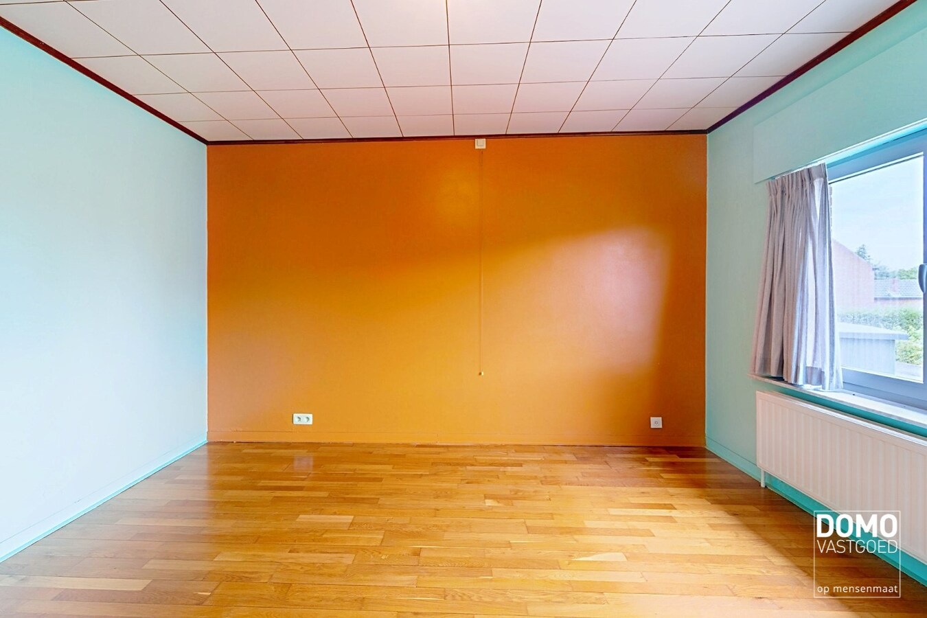 Ruime woning met weiland te koop te Alken 